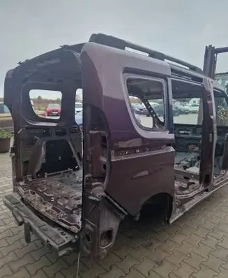 Rear quarter panel