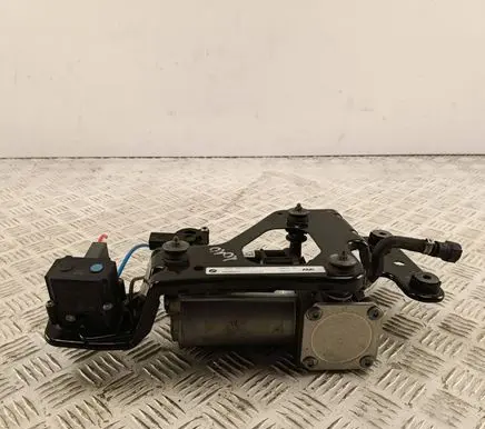 BMW X5 E70 Air suspension compressor/pump 6859714