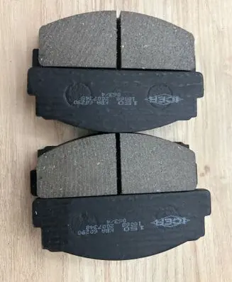 Fiat 125p Brake pads (front) 5888154