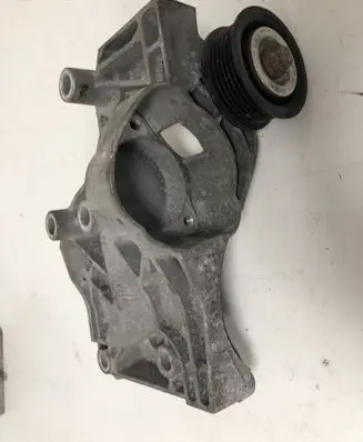Generator/alternator bracket