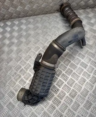 BMW 2 F45 Intercooler hose/pipe 11279414 8576282 8580135