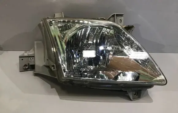 Mazda MPV Headlight/headlamp