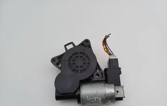 Mazda 6 Front door window regulator motor CM011760 TD786530