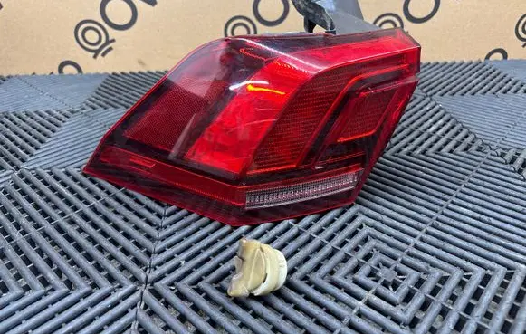 Volkswagen Tiguan Allspace Rear/tail lights 5NN945095A 2SD01326603 00050484
