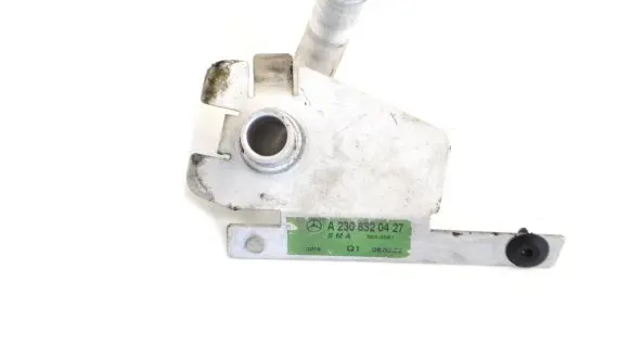 Mercedes-Benz SL R230 Engine coolant pipe/hose A2308320427