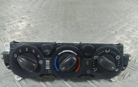Ford Transit Custom Climate control/heater control trim 