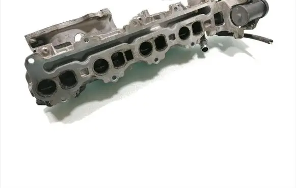 Mercedes-Benz B W245 Intake manifold A6400901237 A6401500394