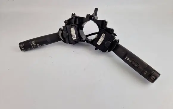 Opel Zafira C Indicator stalk 20941129 95433818
