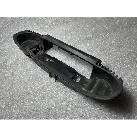 Audi A6 S6 C5 4B Rear door exterior handle 4B0839885