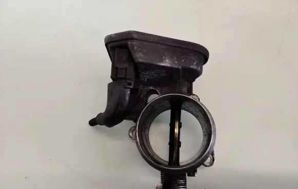 BMW 5 E60 E61 Throttle valve 700376040