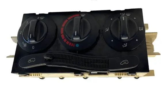 Mercedes-Benz A W168 Climate control unit 1688300385 0093298