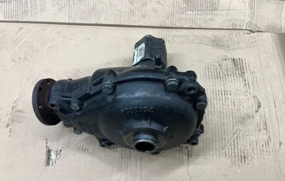 BMW X3 E83 Front differential 7540634