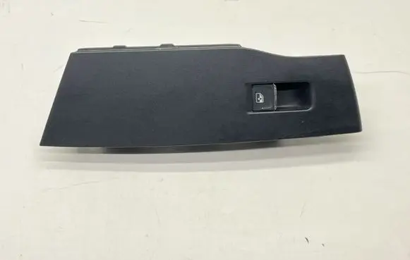 Volkswagen Polo VI Electric window control switch 5G0959855R 2G1867256 WZC34T20