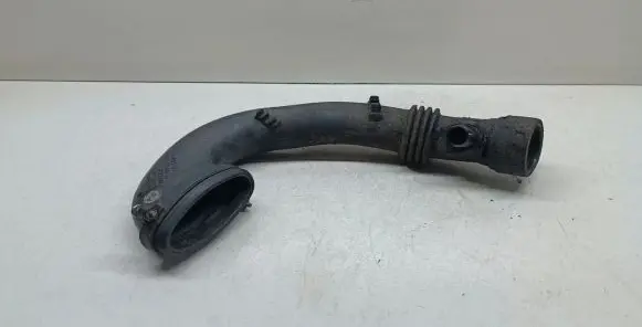 BMW X5 E53 Air intake hose/pipe 7795026