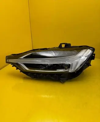 Volvo XC60 Headlight/headlamp 31420417
