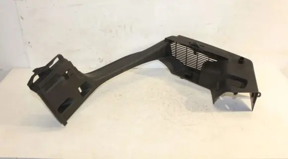 Volkswagen Golf VII Other trunk/boot trim element 5G6867761E