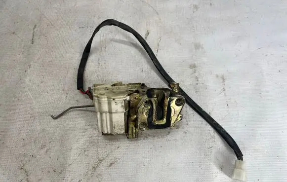 Ford Probe Front door lock