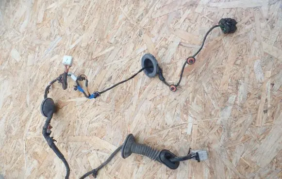 Hyundai i30 Rear door wiring loom 916602L040