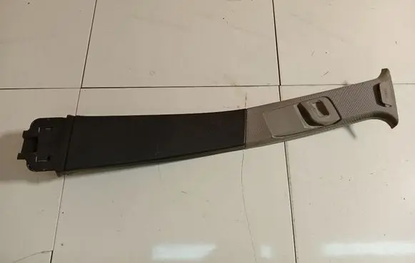 Opel Astra H (B) pillar trim (top) 13113908