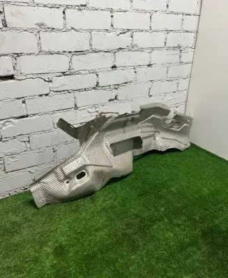 Mercedes-Benz GLE W167 Exhaust heat shield A1676801705 01802