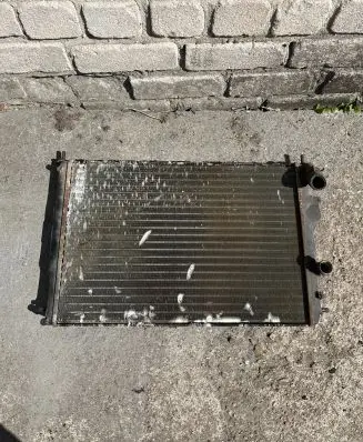Coolant radiator