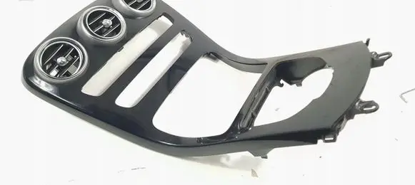 Mercedes-Benz C W205 Dash center air vent grill A2056805107