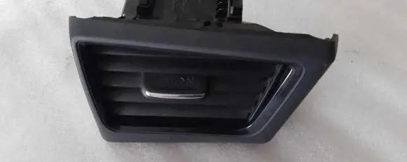 Nissan Leaf II (ZE1) Other dashboard part EA325312100