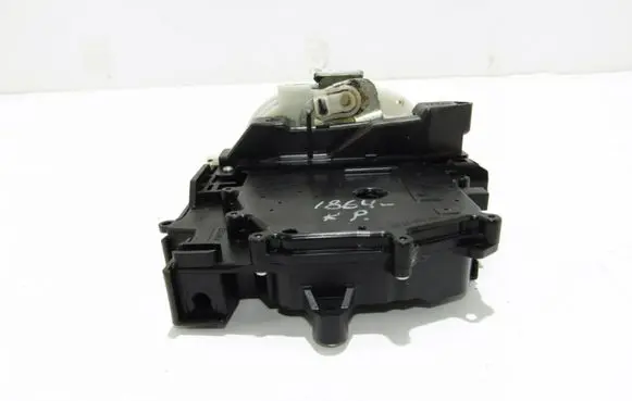 Peugeot 4007 Front door lock
