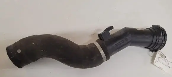 BMW 1 F20 F21 Intercooler hose/pipe 7597588 15476810 0261230252