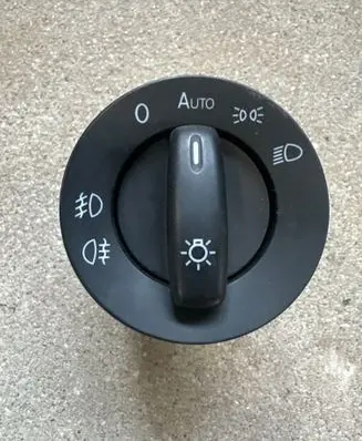 Volkswagen Tiguan Light switch 1K0941431BN