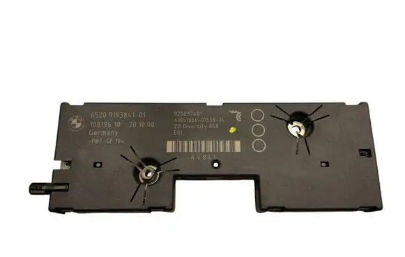BMW 3 E90 E91 Aerial antenna amplifier 9193841 65209193841