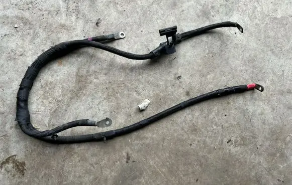 Ford Transit Custom Positive cable (battery) 