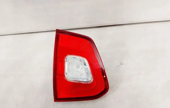 Suzuki Ignis Rear/tail lights
