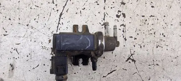 Volkswagen PASSAT B5.5 Turbo solenoid valve 1J0906622A