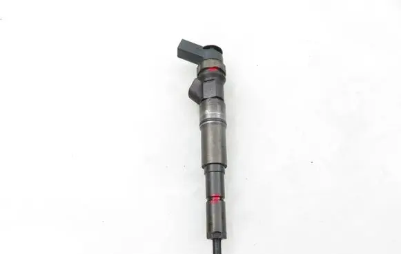 BMW 5 E60 E61 Fuel injector 0445110216 7793836