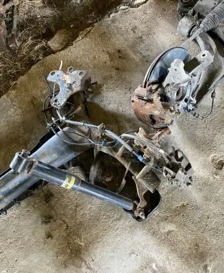 Renault Megane III Rear axle beam 