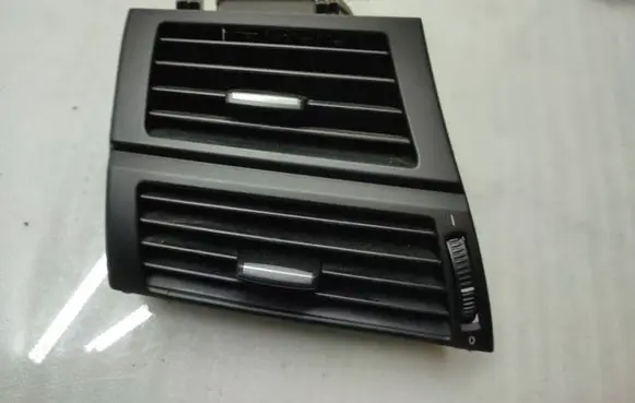 BMW X5 E70 Dashboard side air vent grill/cover trim 7161803