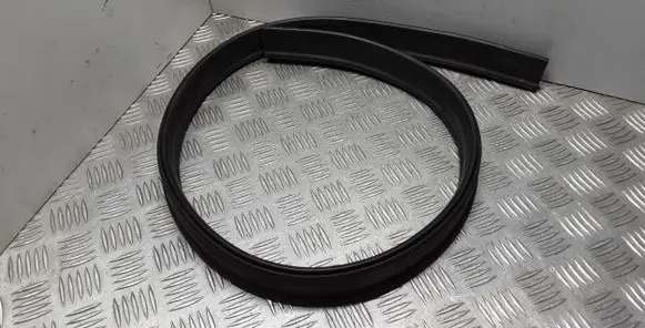 Land Rover Range Rover Velar Engine compartment rubber 