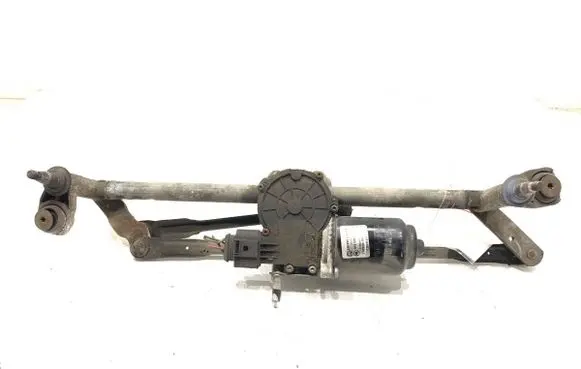 Front wiper linkage and motor