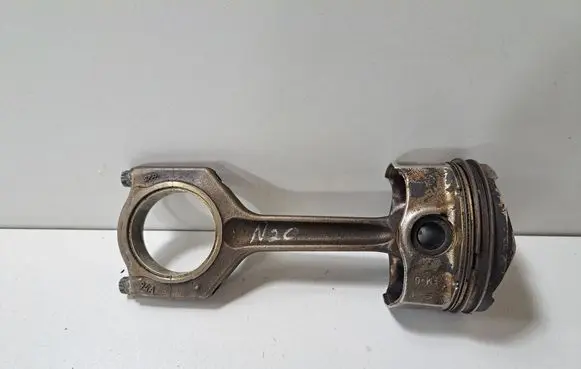 BMW 3 F30 F35 F31 Piston 7640168 7618814