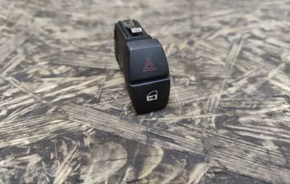 BMW 7 F01 F02 F03 F04 Hazard light switch 549576000 9161896