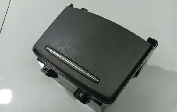 Audi A6 S6 C6 4F Cup holder 