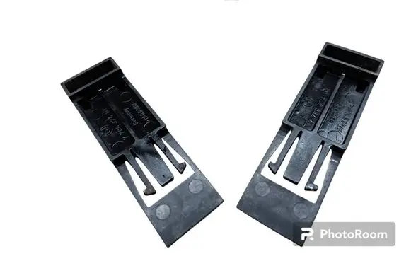 BMW 5 E60 E61 Radiator mount bracket 778832403 7788324