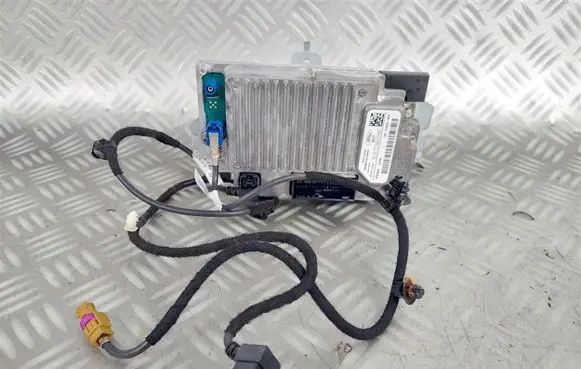 Ford Kuga III GPS navigation control unit/module LJ6T14G532MGR