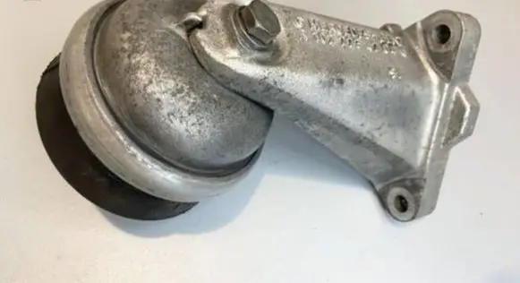 Mercedes-Benz E W124 Engine mounting bracket 1022234204