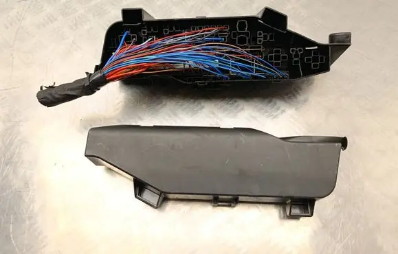 Volvo XC40 Fuse box set 31473884