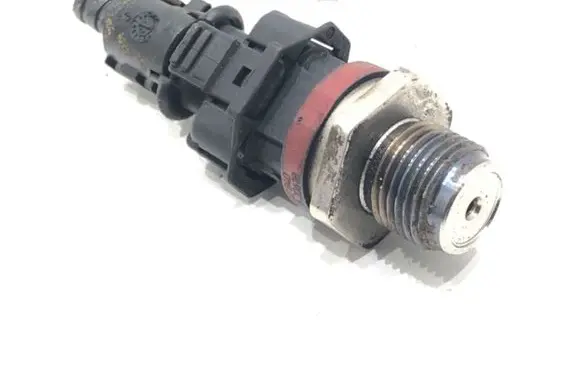 Renault Laguna III Fuel pressure sensor 0281002840