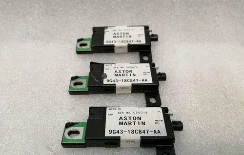 Aston Martin V12 Zagato Aerial antenna switch 9G4318C847AA