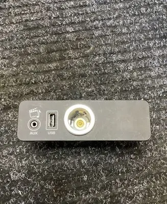Land Rover Range Rover Sport L494 USB socket connector CPLA19C166CB 14041791173X