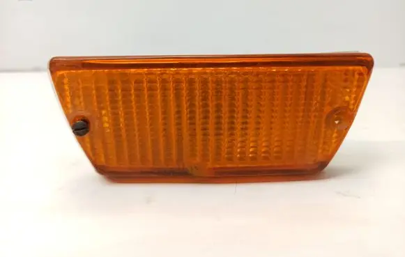 Volkswagen K70 Front indicator light 3010115